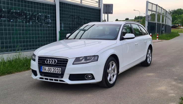 Audi A4 cena 36000 przebieg: 246500, rok produkcji 2011 z Trzciel małe 704